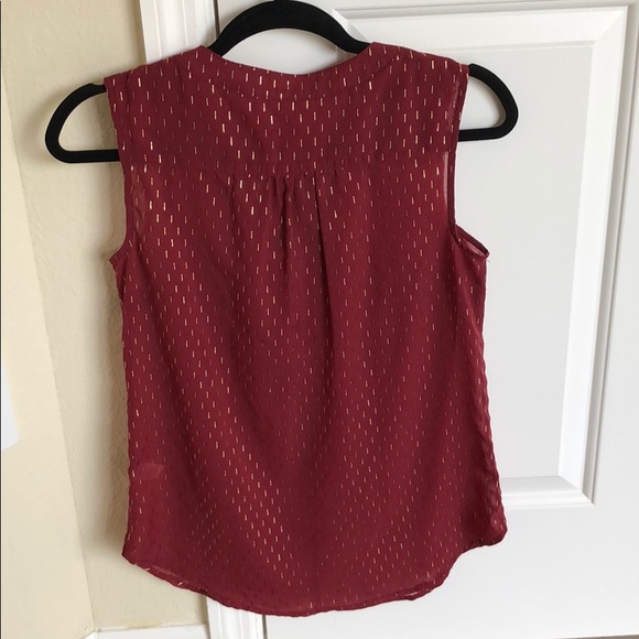 Garnet and gold sleeveless dress top - Picture 2 of 3